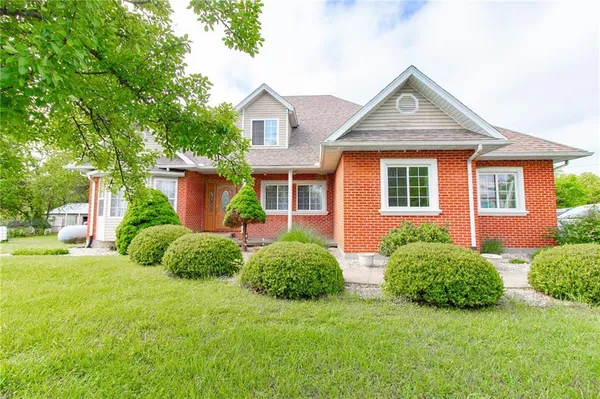 $520,000 | 972 Red Fox Road, Otterville, MO 65348