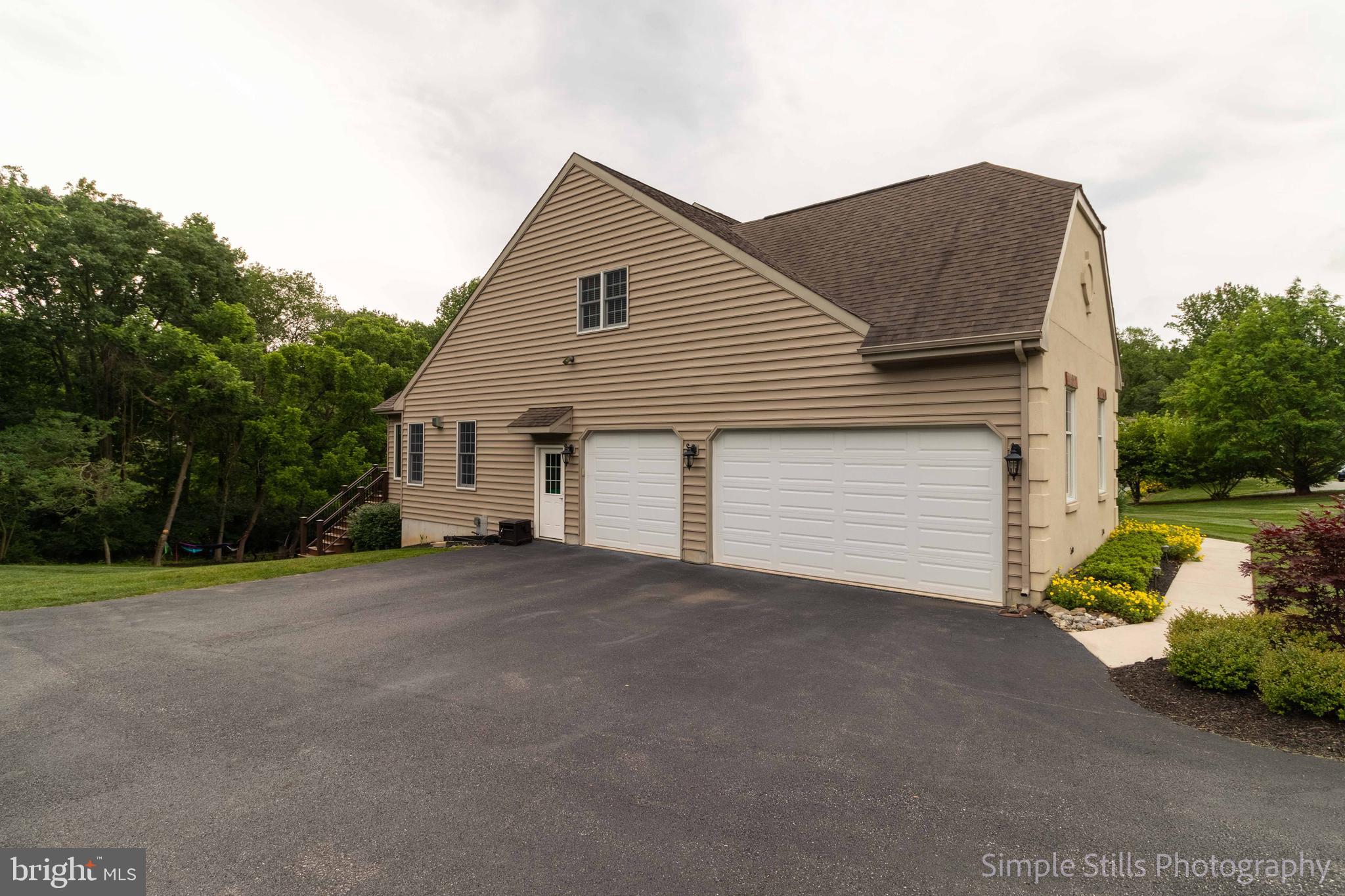 403 Topsfield Road Hockessin, DE 19707 - Photo 4 of 65