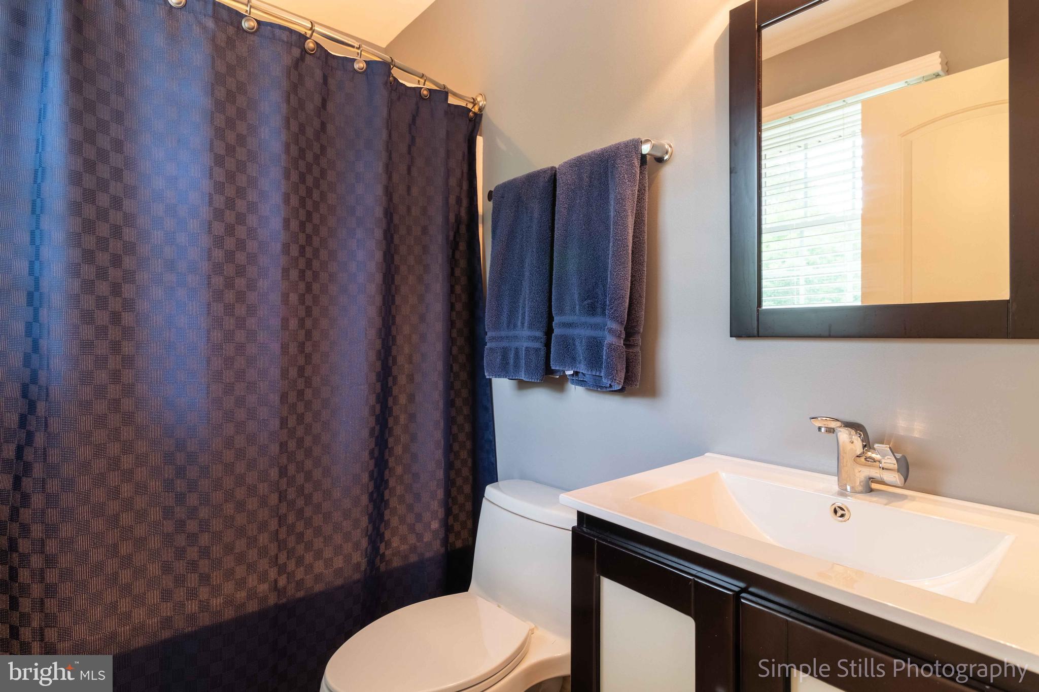 403 Topsfield Road Hockessin, DE 19707 - Photo 46 of 65 Private Bathroom off bedroom