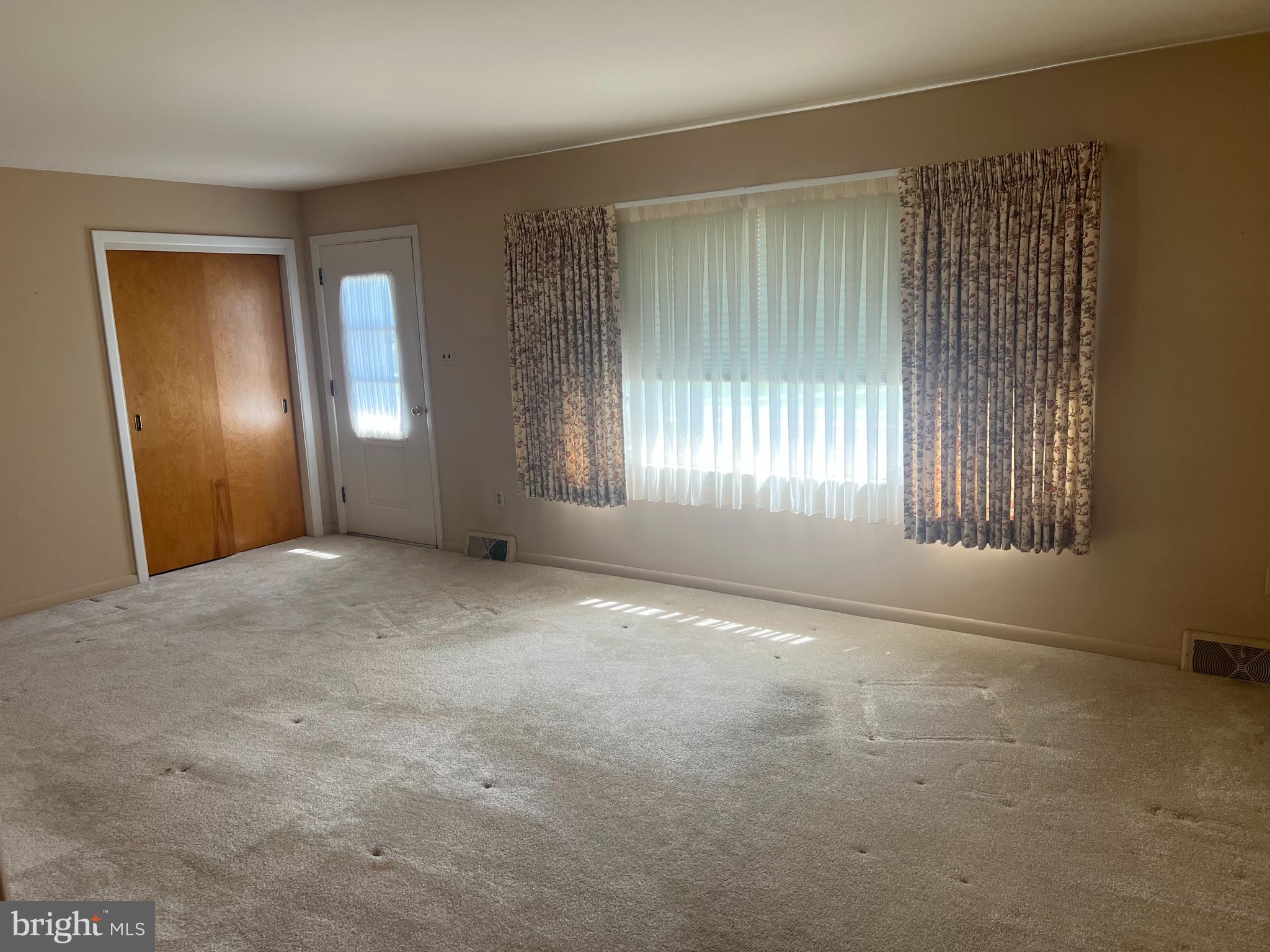 1024 Anderson Ferry Road Mount Joy, PA 17552 - Photo 3 of 12 Gallery Image 3