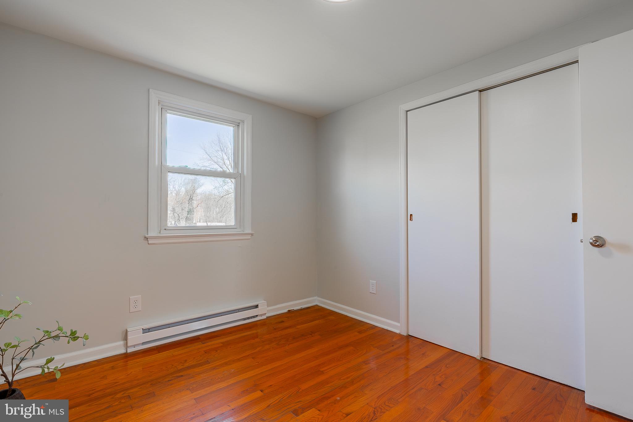 329 Dutch Mount Mount Jackson, VA 22842 - Photo 21 of 50 Bright and airy room with hardwood floors.