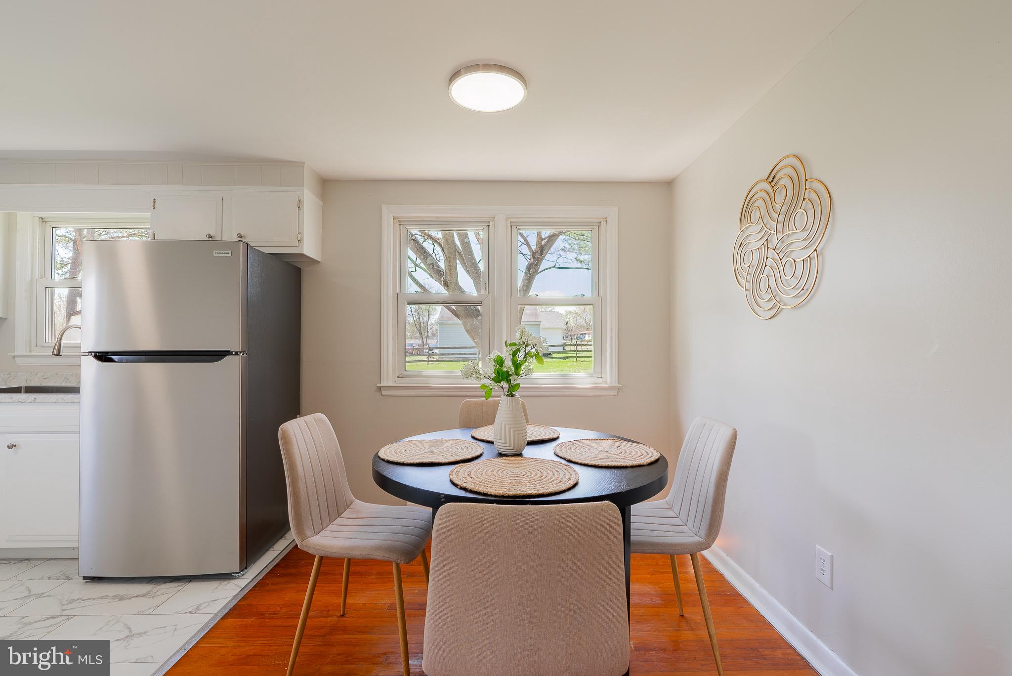 329 Dutch Mount Mount Jackson, VA 22842 - Photo 8 of 50 Bright and inviting dining space.