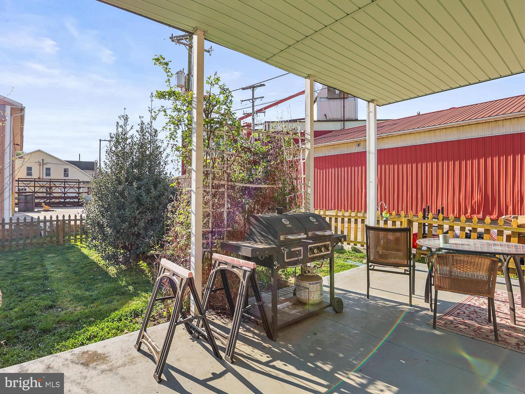 4 Penn Street Hanover, PA 17331 - Photo 19 of 28 a view of chairs and table in patio