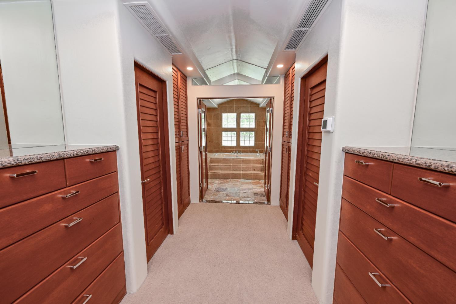 6670 North Sequoia Drive Fresno, CA 93711 - Photo 29 of 57