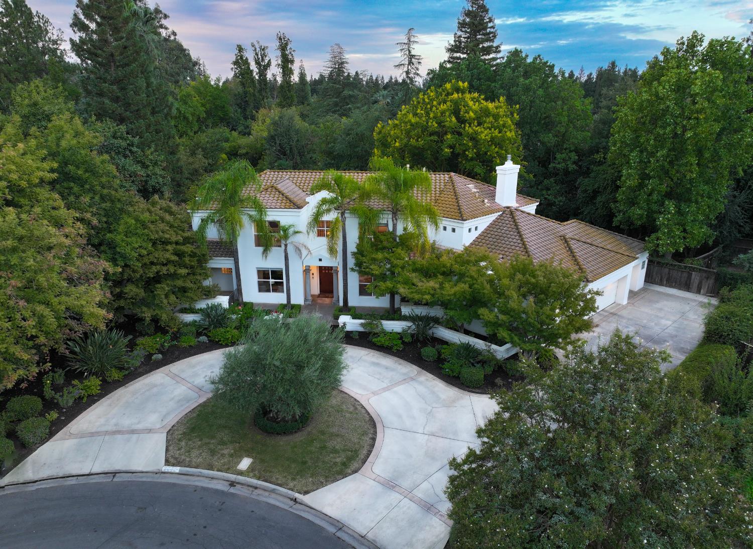 6670 North Sequoia Drive Fresno, CA 93711 - Photo 5 of 57