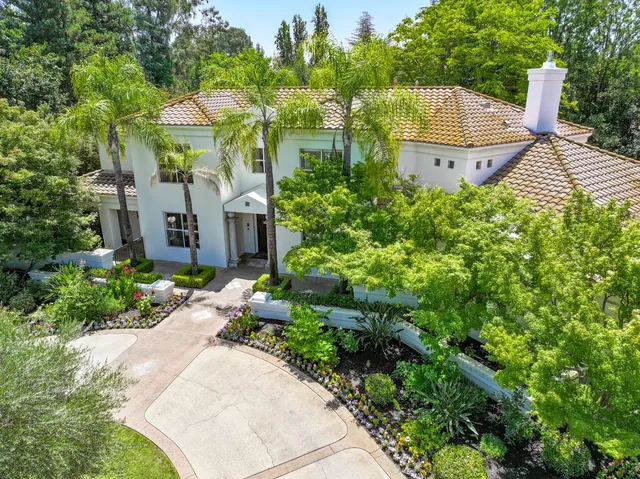 $1,199,000 | 6670 North Sequoia Drive, Fresno, CA 93711