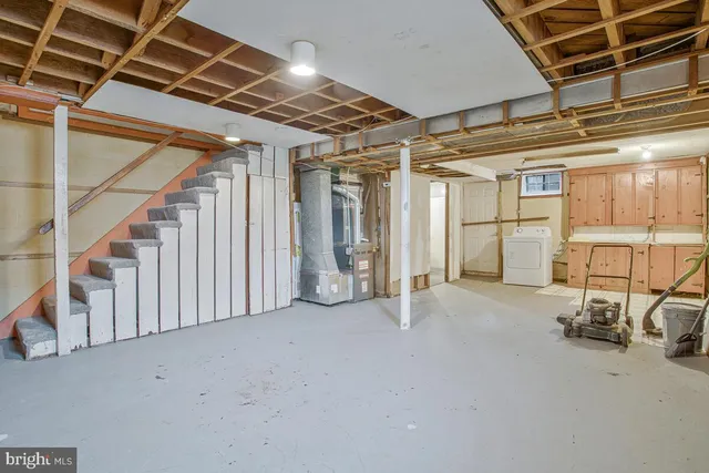 $204,999 | 1222 Harwood Avenue, Baltimore, MD 21239