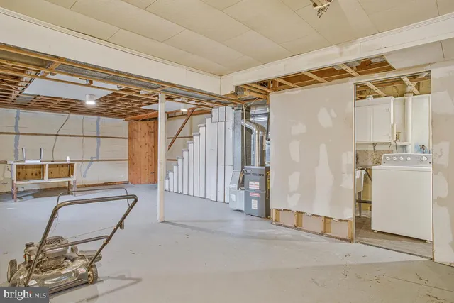 $204,999 | 1222 Harwood Avenue, Baltimore, MD 21239