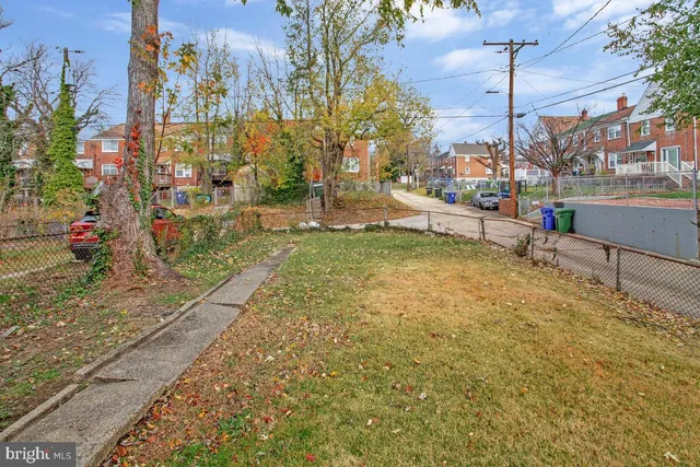 $204,999 | 1222 Harwood Avenue, Baltimore, MD 21239