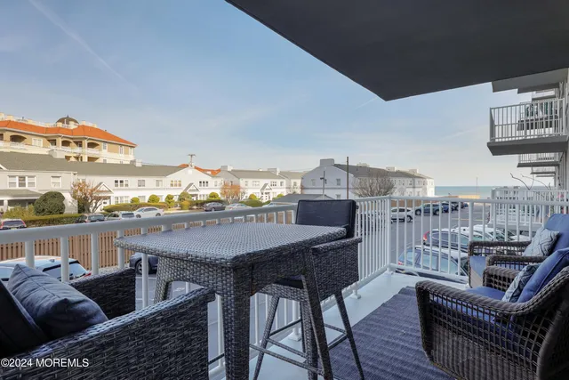 $3,750 | 675 Ocean Avenue, Unit 2L, Long Branch, NJ 07740