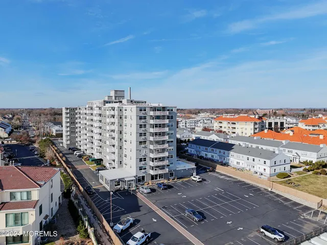 $3,750 | 675 Ocean Avenue, Unit 2L, Long Branch, NJ 07740