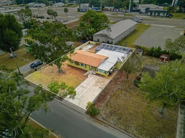 $2,000 | 3022 Hickory Street, Winter Haven, FL 33881
