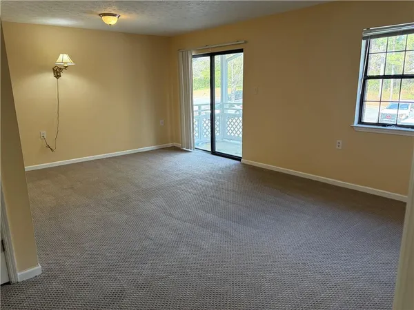 $142,000 | 475 Mount Vernon Highway Northeast, Unit 222C, Sandy Springs, GA 30328