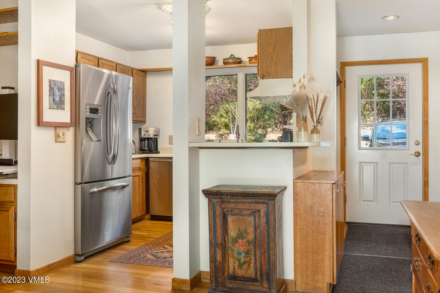 945 Red Sandstone Road, Unit B3 Vail, CO 81657 - Photo 17 of 48 a kitchen with stainless steel appliances a refrigerator and a stove
