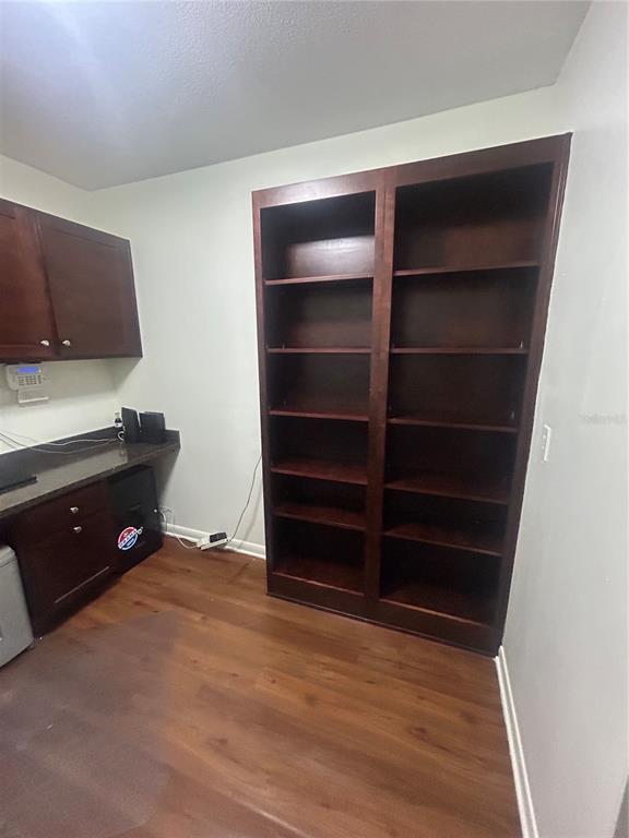 2935 Plantation Road Winter Haven, FL 33884 - Photo 17 of 32 a room with closet and a window