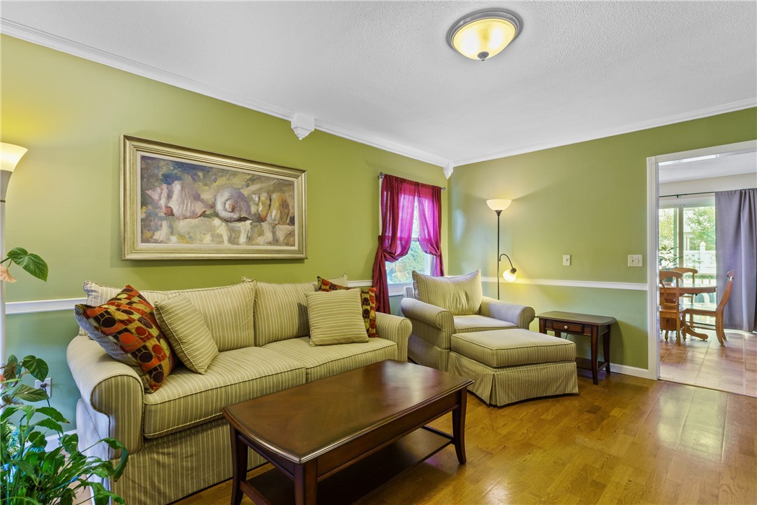 20 Malcolm Street Cranston, RI 02910 - Photo 11 of 29
