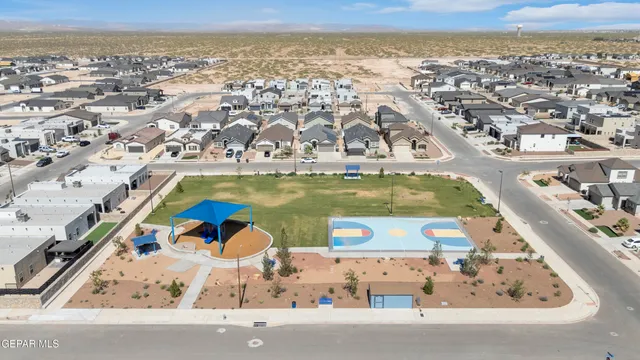 $336,950 | 13829 Summer View Avenue, Horizon City, TX 79928