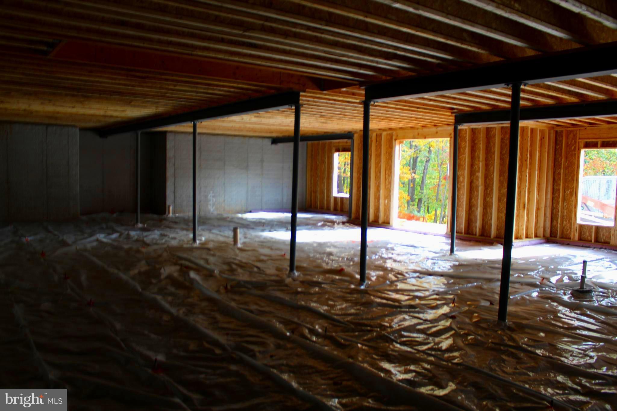 2624 Bachman Road Manchester, MD 21102 - Photo 14 of 18 a backyard of a house