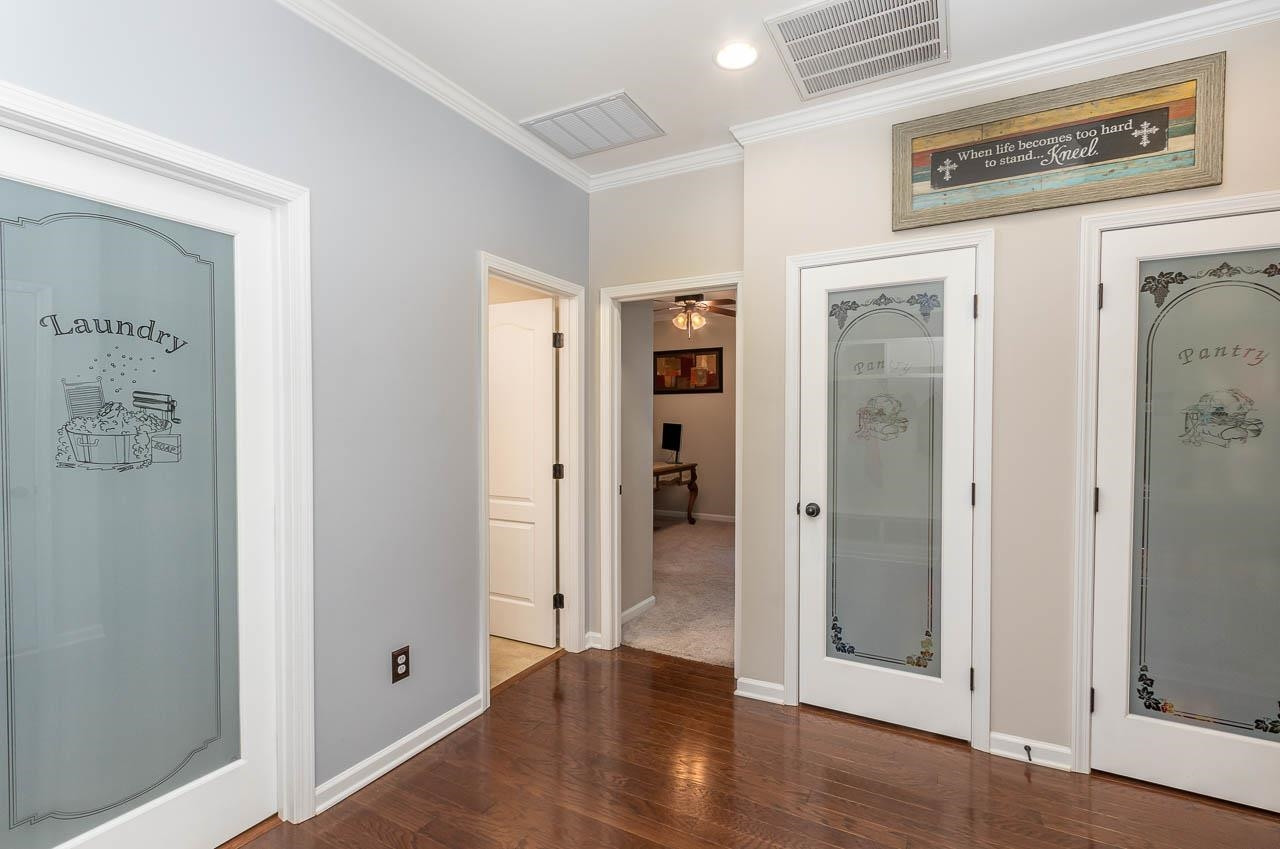 8216 Henderson Road Apex, NC 27539 - Photo 8 of 24 Photo 9