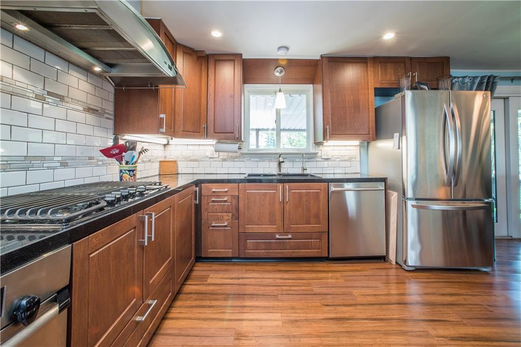 9 Lynmar Road Pittsburgh, PA 15209 - Photo 8 of 25 Gallery Image 8