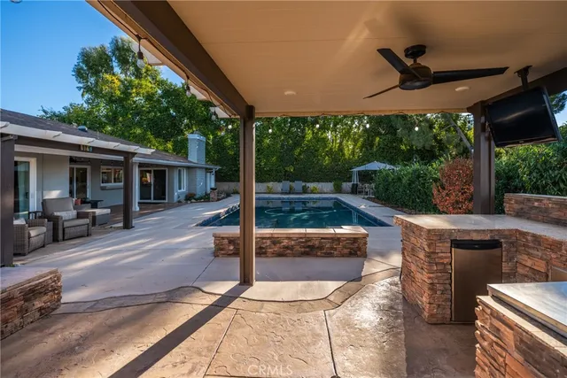 $1,449,000 | 652 East Mariposa Drive, Redlands, CA 92373