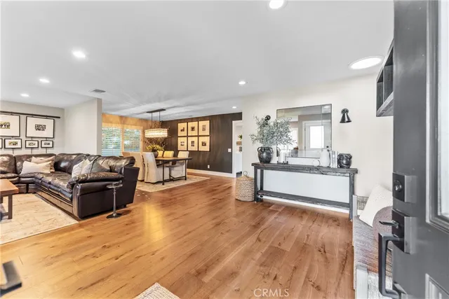 $1,449,000 | 652 East Mariposa Drive, Redlands, CA 92373