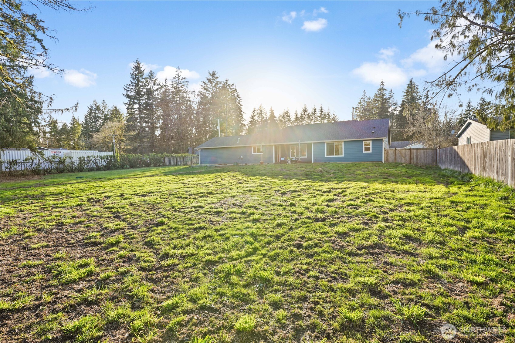 5376 Erlands Point Road Northwest Bremerton, WA 98312 - Photo 32 of 39 Gallery Image 32