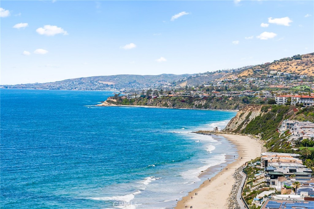 34381 Dana Strand Road, Unit 2 Dana Point, CA 92629 - Photo 5 of 32