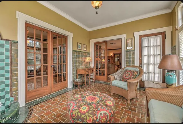 $749,000 | 940 Park Street, Bristol, VA 24201