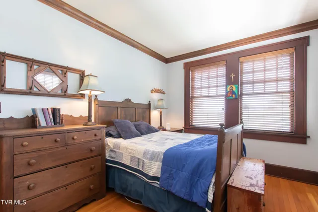 $749,000 | 940 Park Street, Bristol, VA 24201