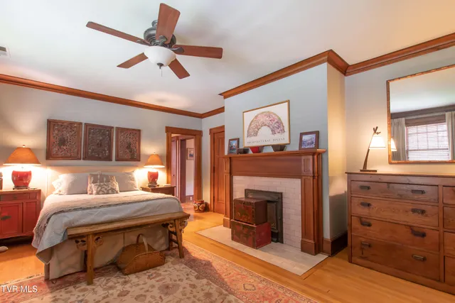 $749,000 | 940 Park Street, Bristol, VA 24201