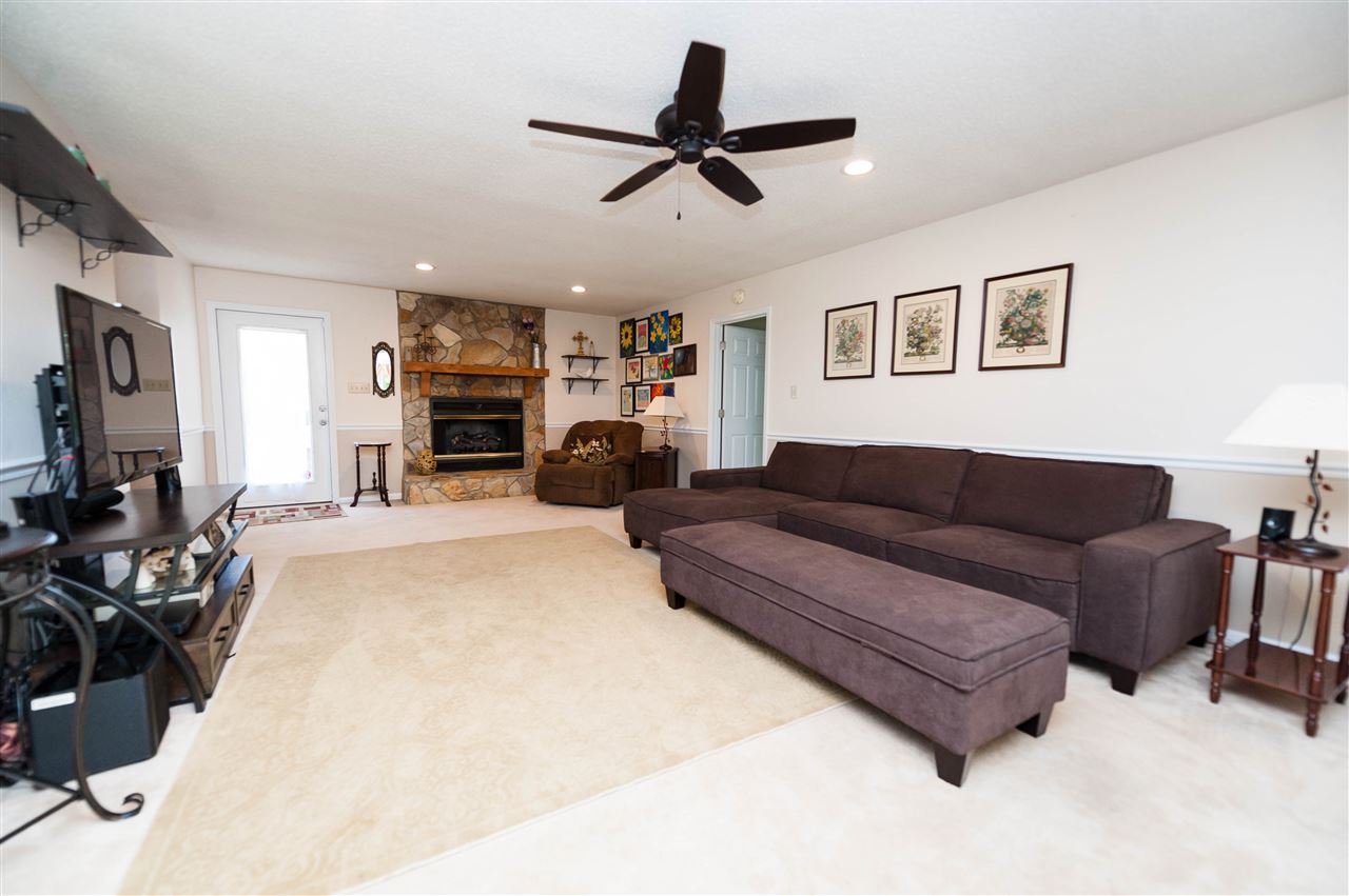 550 Chicken Foot Creek Road Woodruff, SC 29388 - Photo 8 of 25