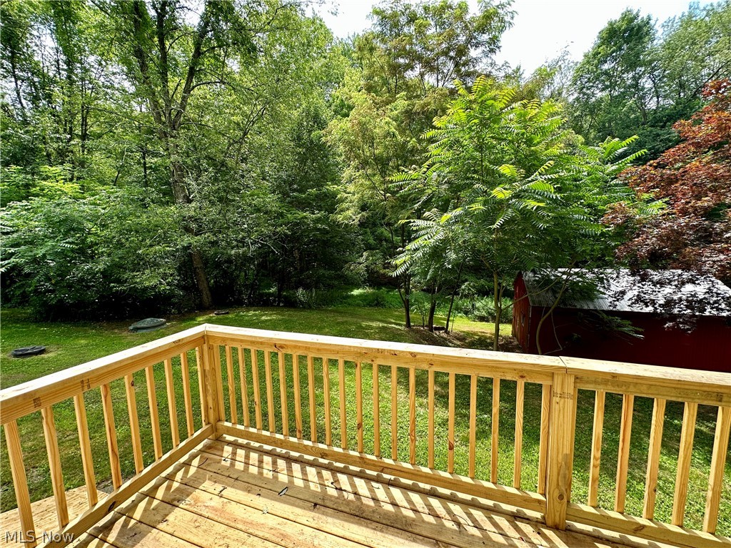 48963 Bloomfield Road East Liverpool, OH 43920 - Photo 17 of 25 Wooden terrace with a lawn