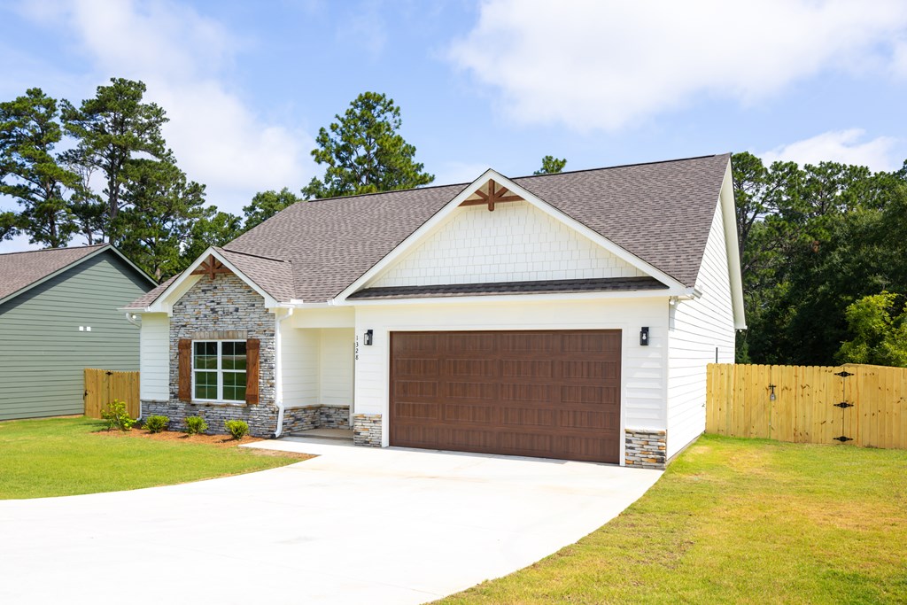 1190 Lee Road Phenix City, AL 36870 - Photo 2 of 26