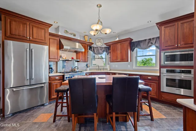 $1,299,000 | 85 Harris Road, Northumberland, NY 12831