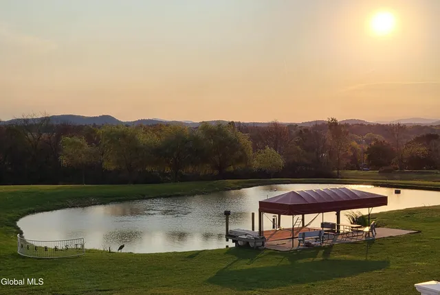 $1,299,000 | 85 Harris Road, Northumberland, NY 12831