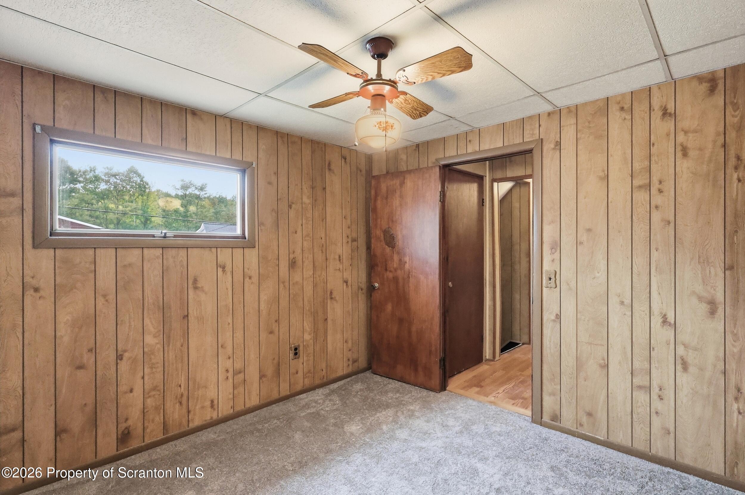 827 Spring Street Moosic, PA 18507 - Photo 30 of 41 36_827 spring31