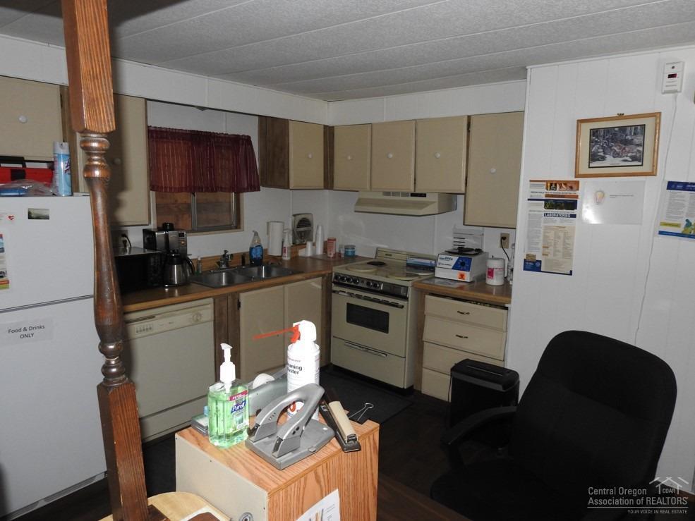106 2nd Street Spray, OR 97874 - Photo 2 of 12 Gallery Image 2