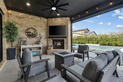 $825,000 | 187 Stirling Drive, Argyle, TX 76226