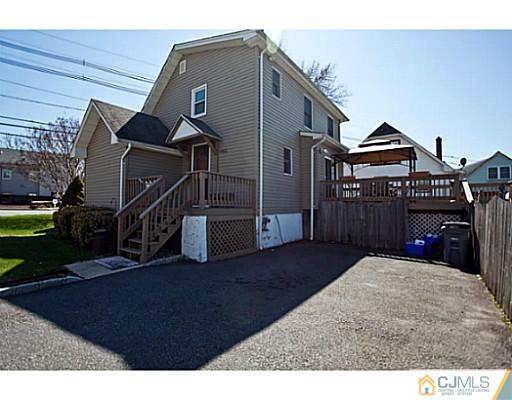 1982 Oak Tree Road Edison, NJ 08820 - Photo 25 of 25 a view of a garage