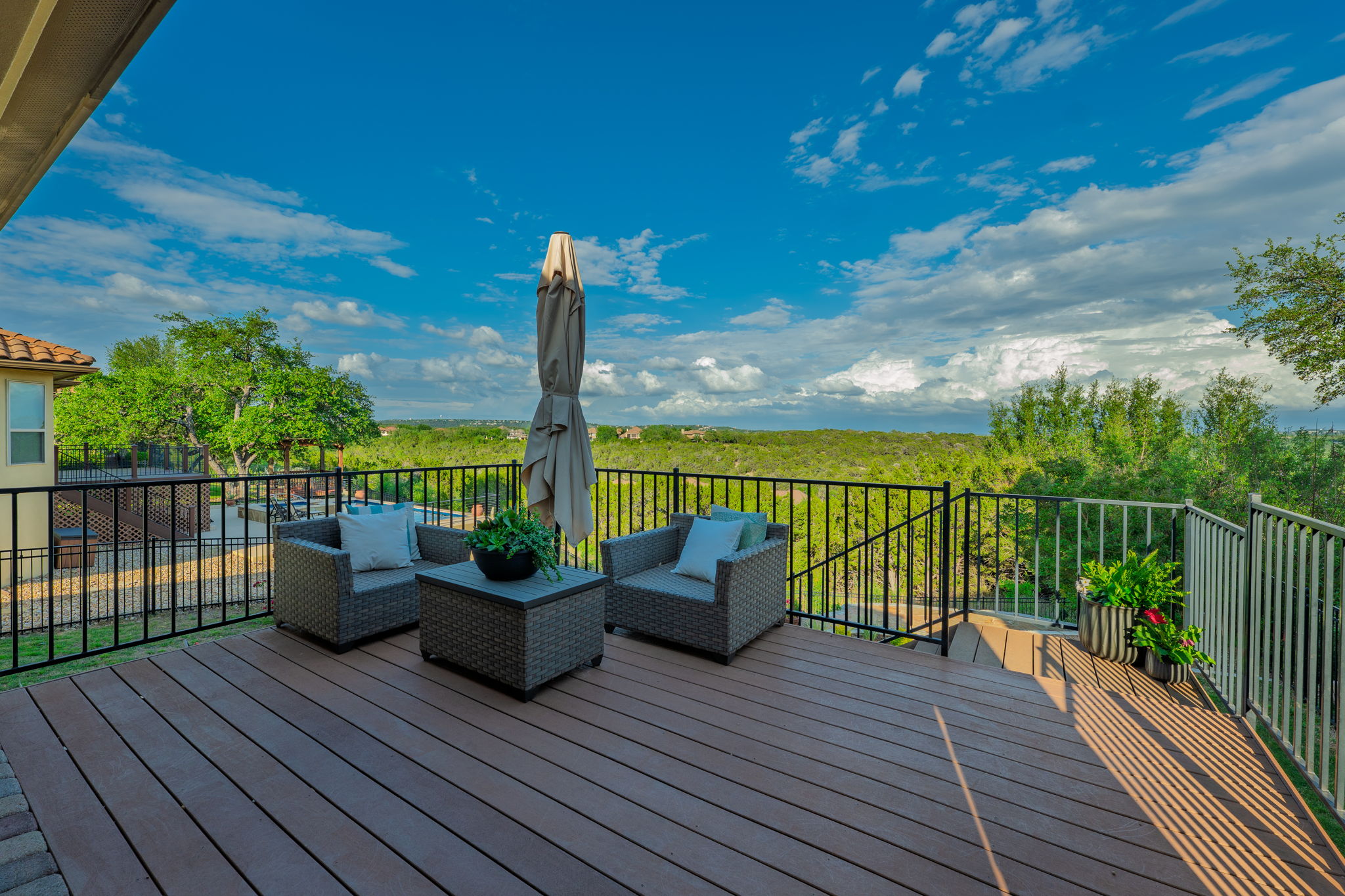 11601 Shadestone Terrace Austin, TX 78732 - Photo 37 of 40