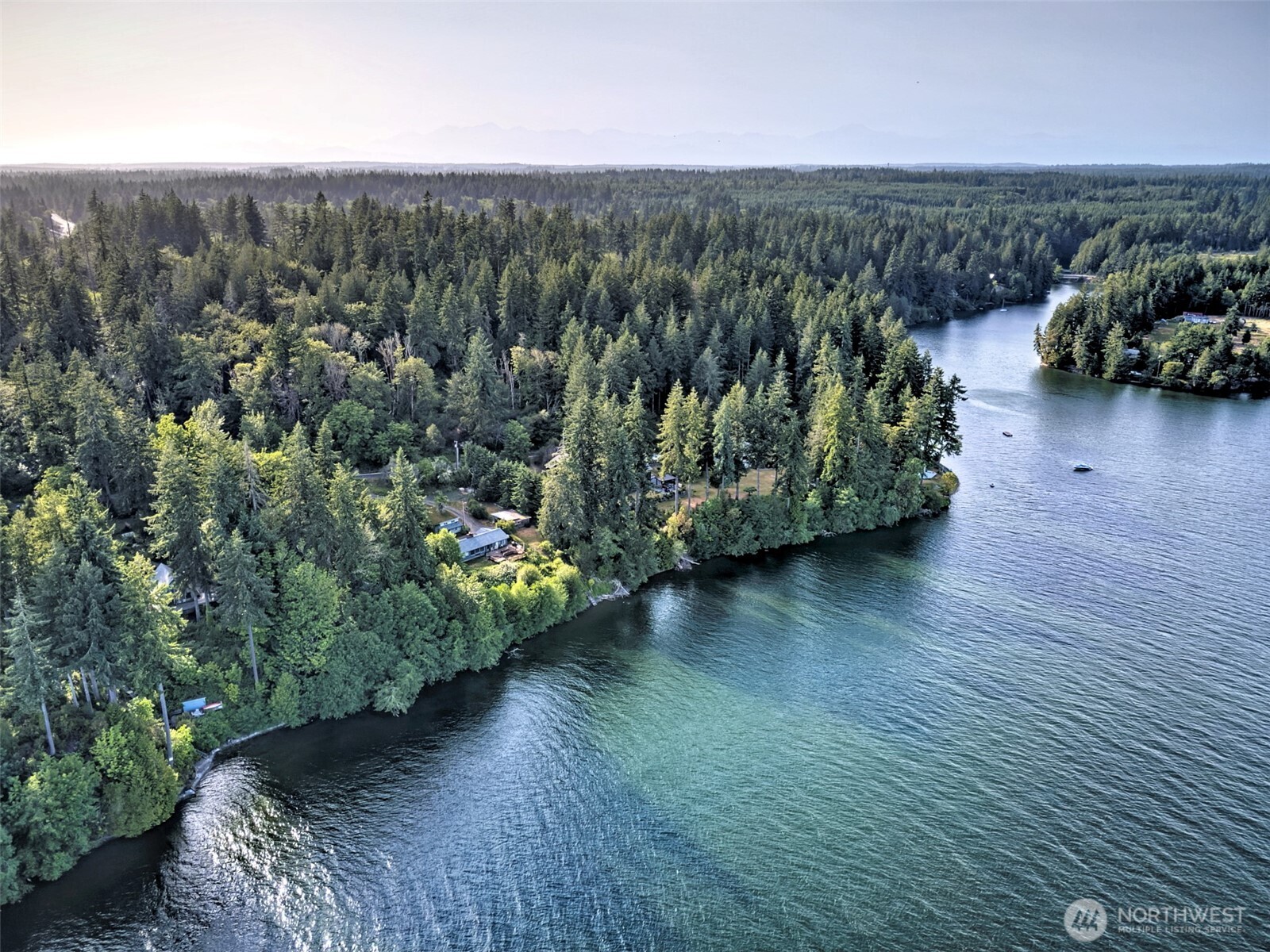 662 Stadium Beach Road East Grapeview, WA 98546 - Photo 5 of 35