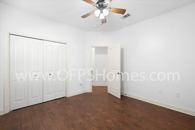wooden floor in an empty room