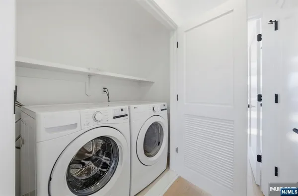 $6,900 | 211 East Harriet Avenue, Unit B, Palisades Park, NJ 07650