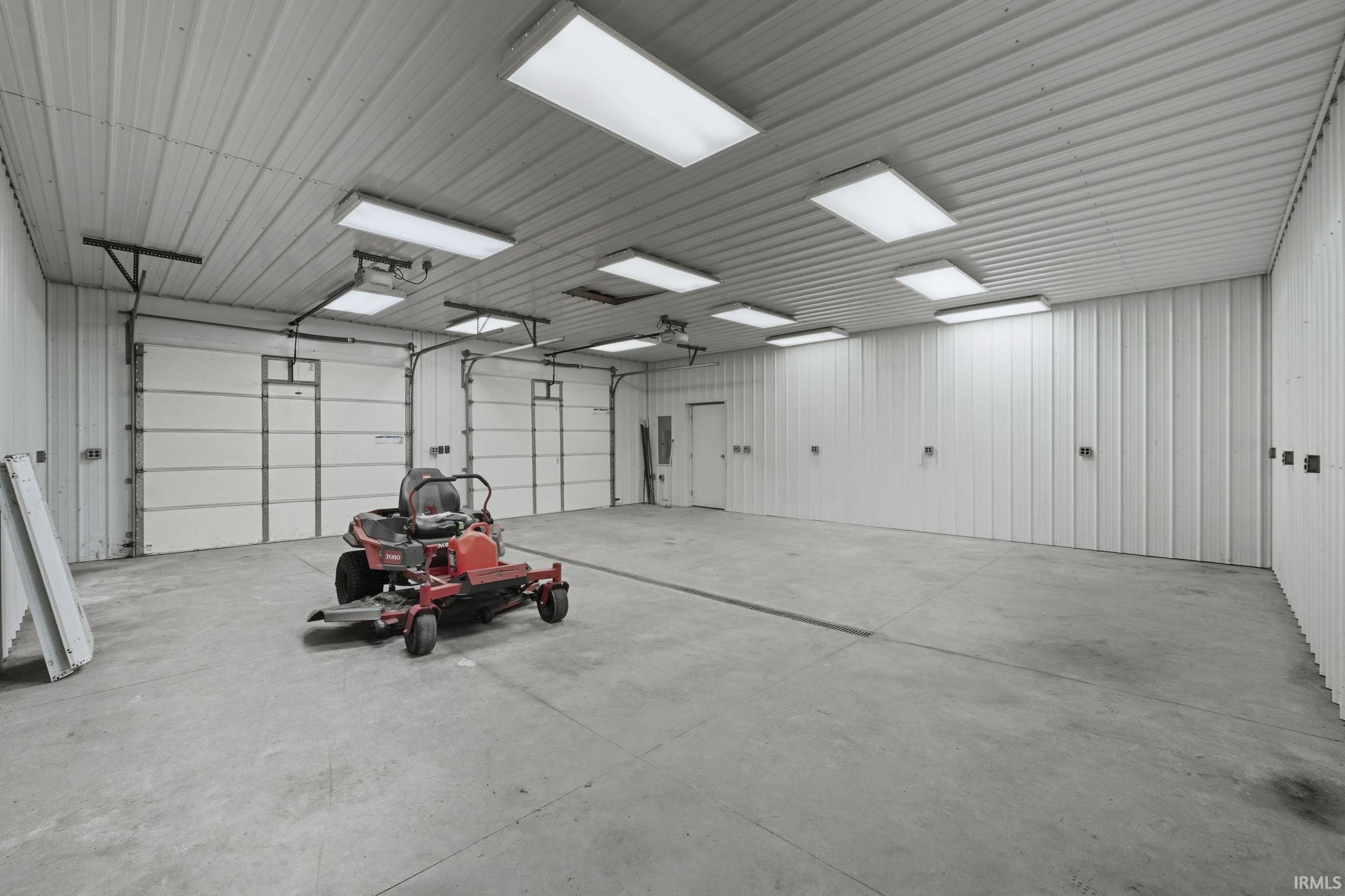 6307 North 500th Road East Roanoke, IN 46783 - Photo 13 of 36