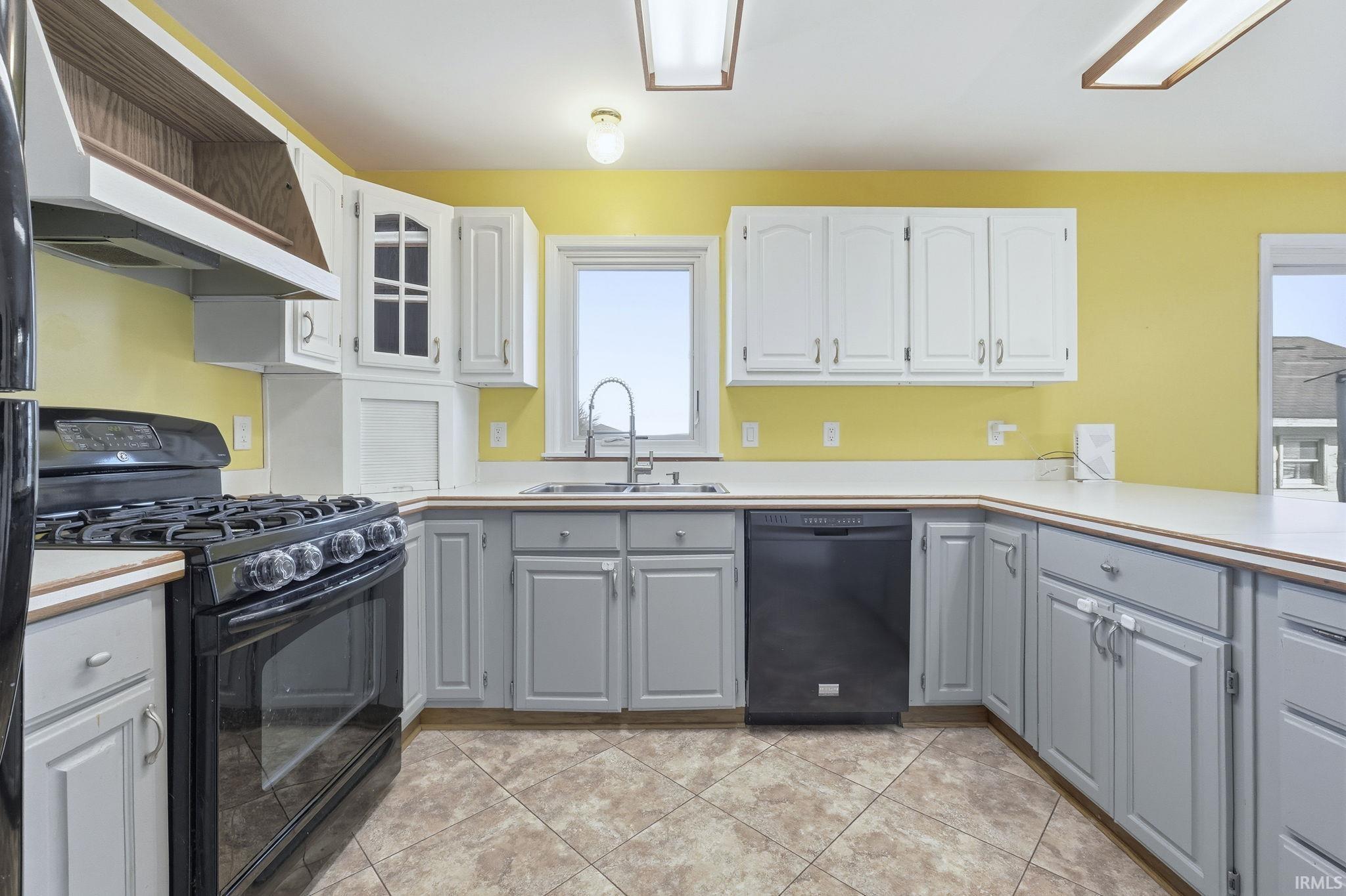 6307 North 500th Road East Roanoke, IN 46783 - Photo 17 of 36