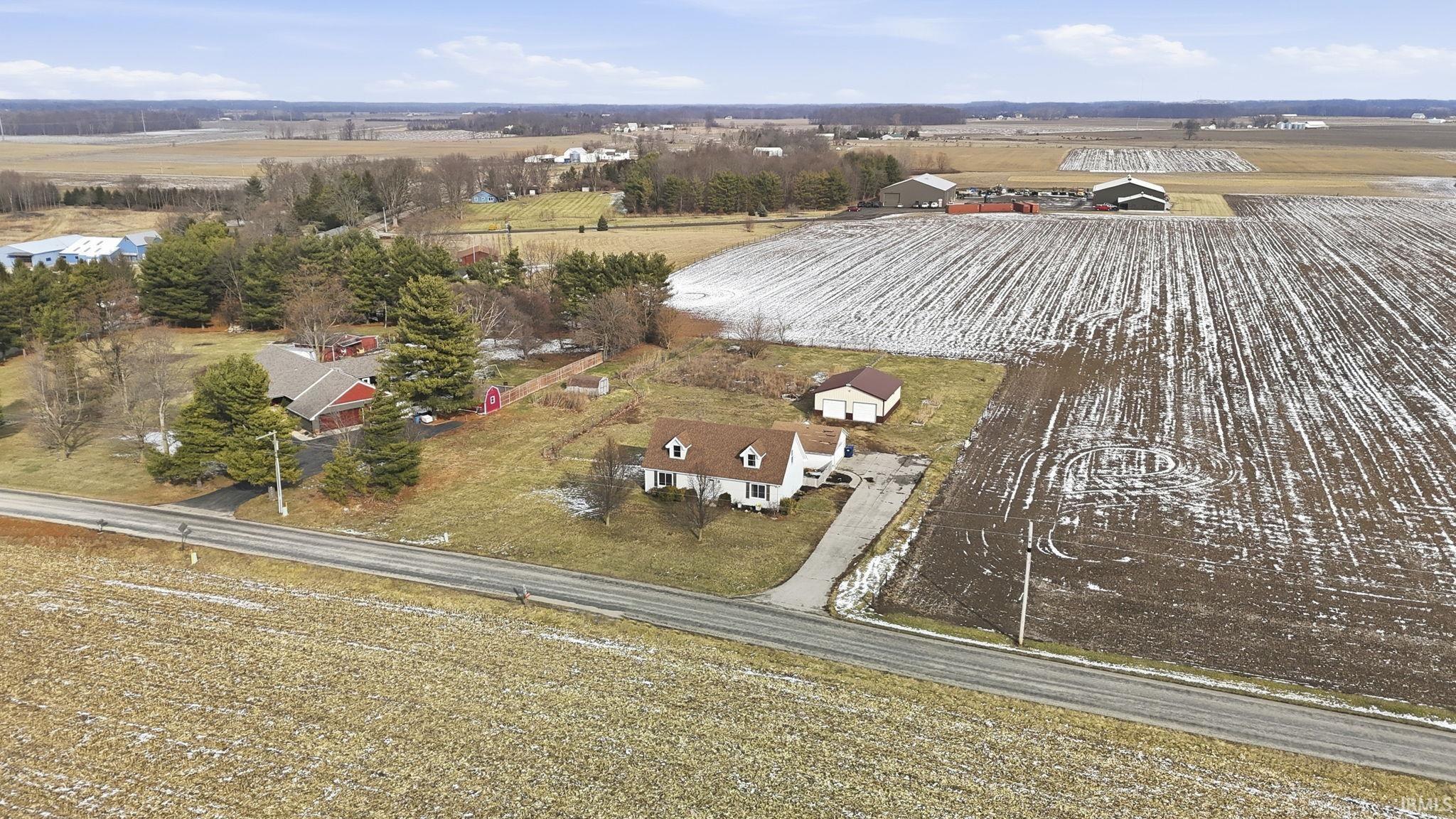 6307 North 500th Road East Roanoke, IN 46783 - Photo 2 of 36