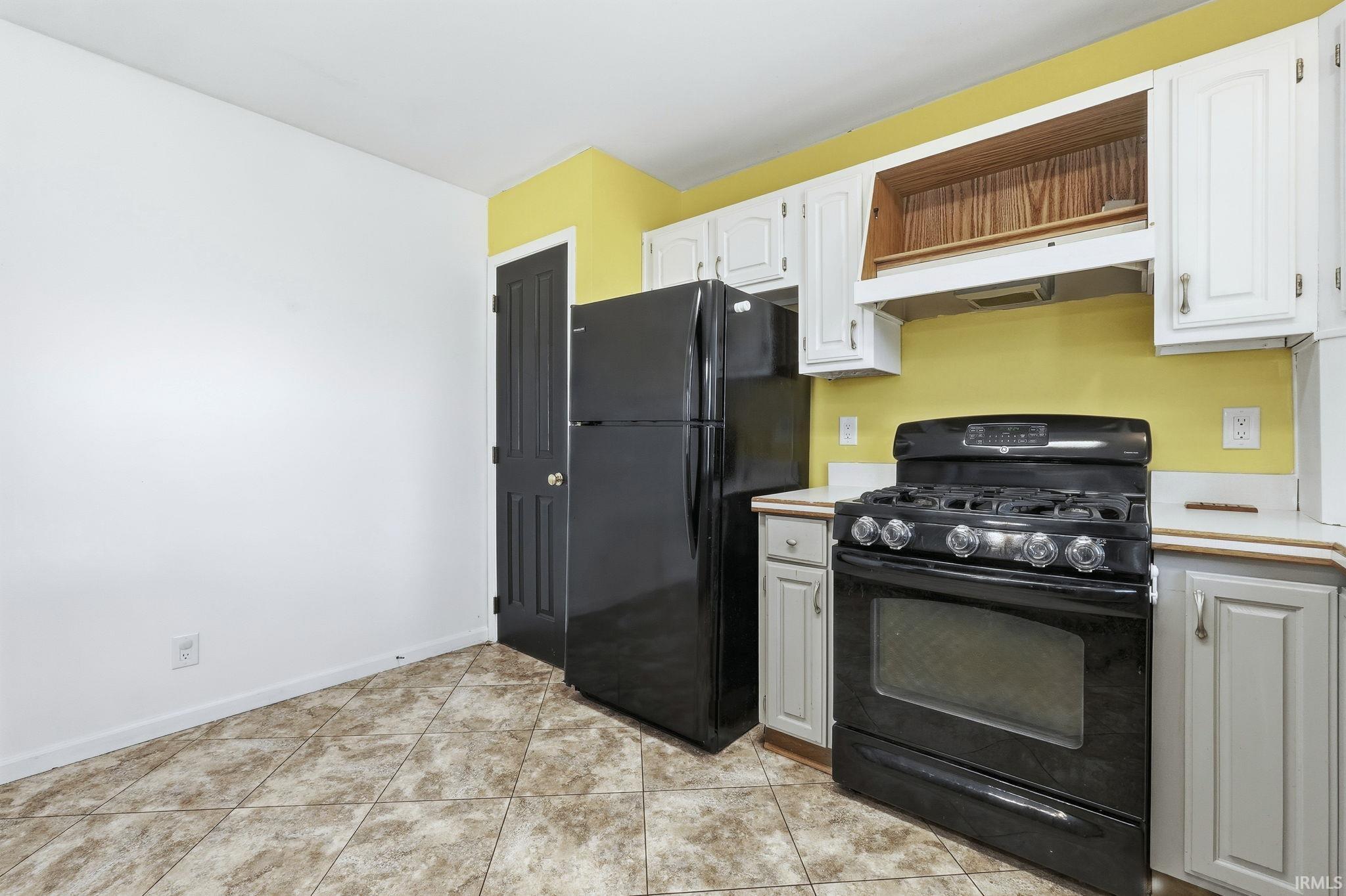 6307 North 500th Road East Roanoke, IN 46783 - Photo 5 of 36