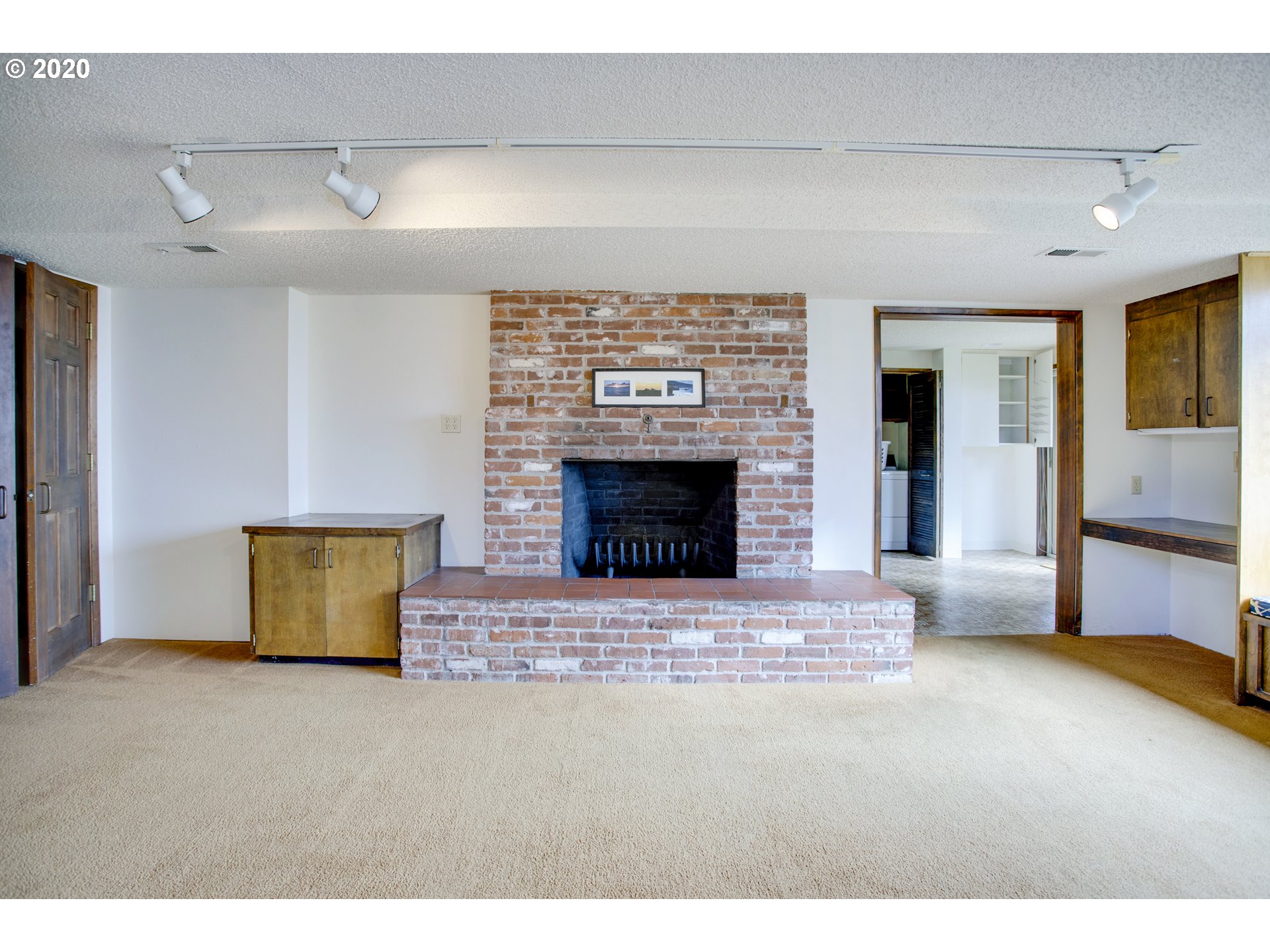 6920 Southwest 3rd Avenue Portland, OR 97219 - Photo 22 of 32 Gallery Image 22
