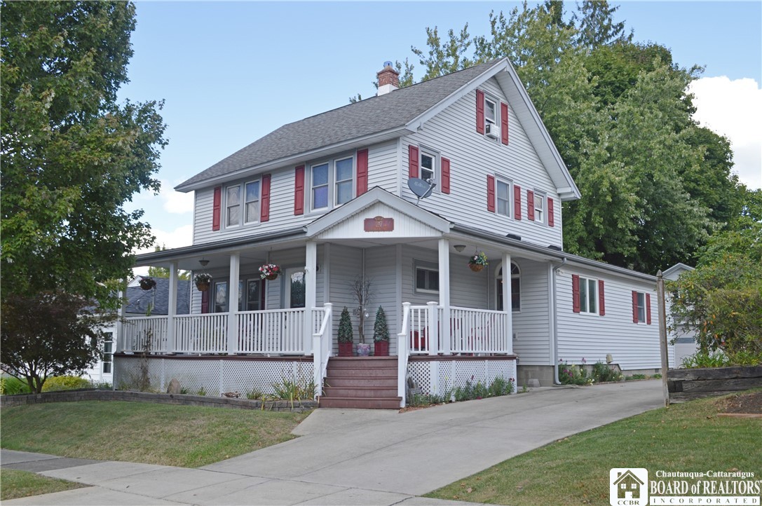 Allen Park beauty with wrap around porch and an ex